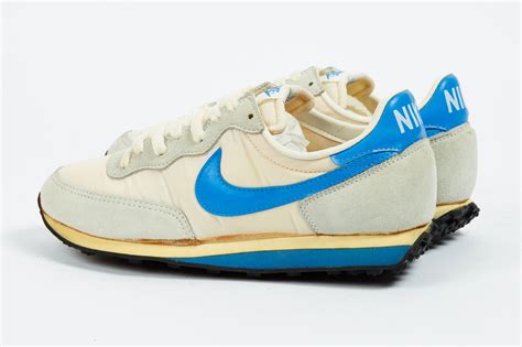 vintage 80s Nike shoes